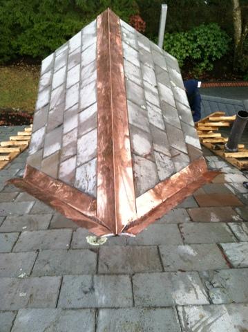 The dormer project has been completed, with the new copper and slates completely installed. Not only will this section of the roof be watertight now, but the new copperwork also makes the roof look great.